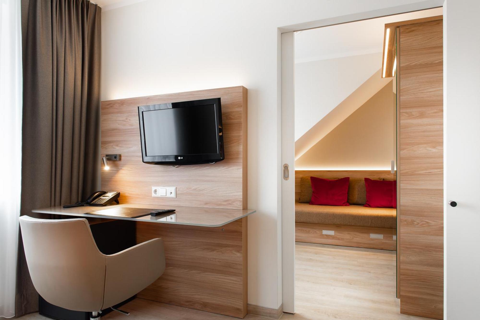 Hotel Koenigshof Am Funkturm Business Hannover Ngoại thất bức ảnh