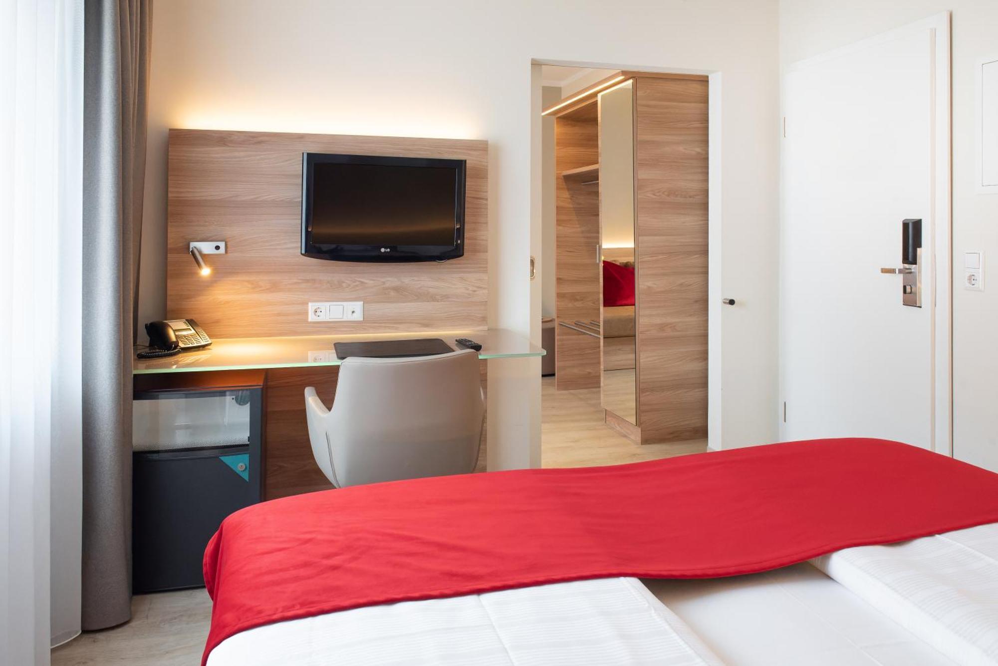 Hotel Koenigshof Am Funkturm Business Hannover Ngoại thất bức ảnh